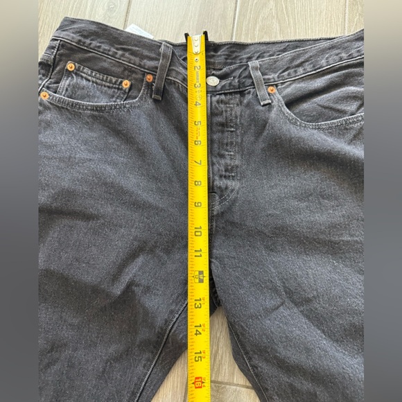 Levi’s|Black gray wash women’s straight leg jeans,raw hem & bow details•••NWT - Picture 14 of 15